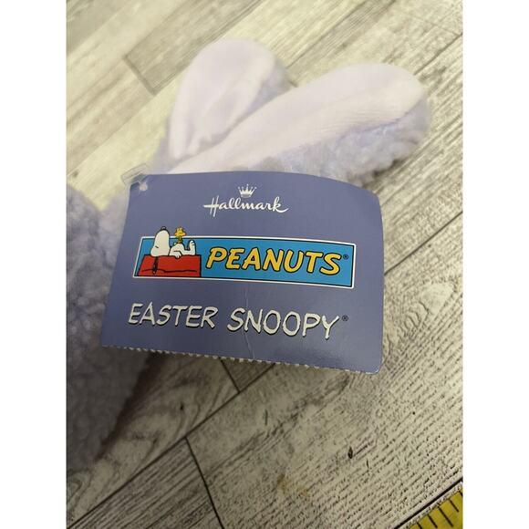 Hallmark Peanuts Easter Bunny Snoopy Plush Purple Stuffed Animal Dog w/ Tag - Picture 9 of 10